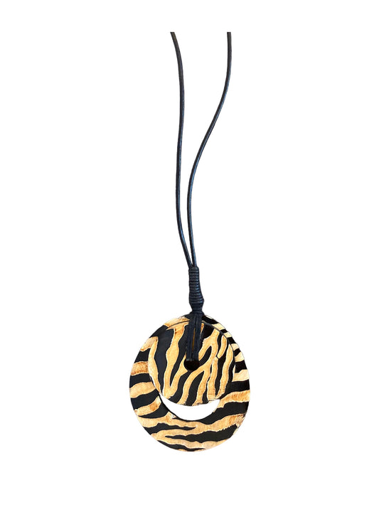 Collar Asta Tanzania